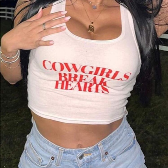 Women Casual Slim Fit Crop Top With Letter Print For Summer - Picture 2 of 3